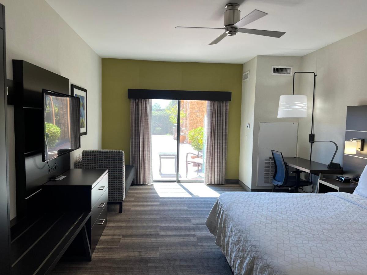 Holiday Inn Express Hotel & Suites El Dorado Hills By Ihg Екстериор снимка