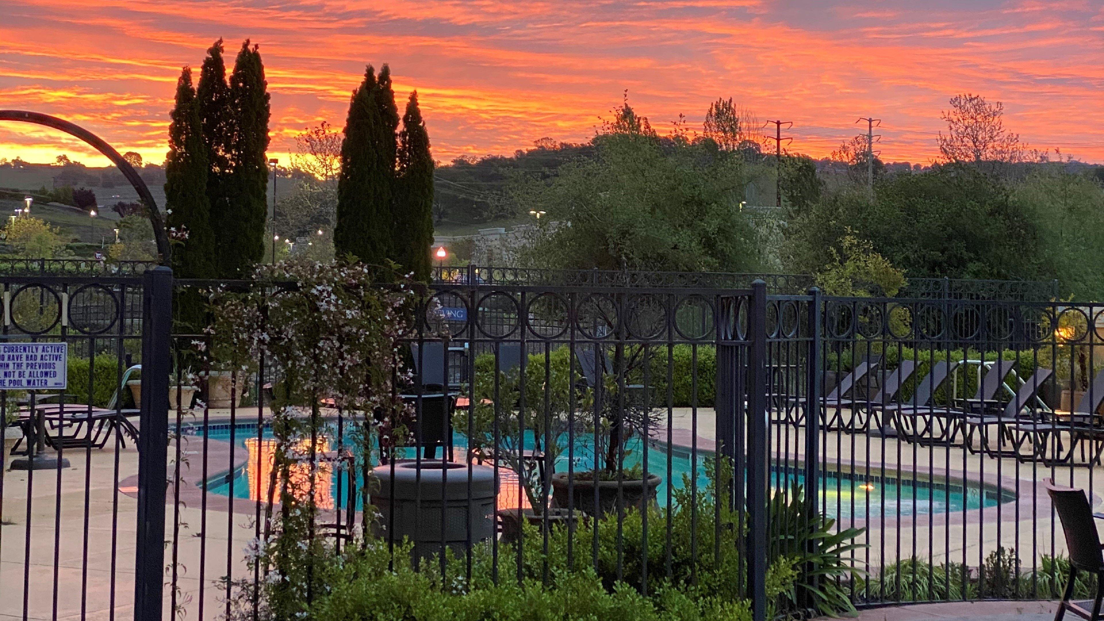Holiday Inn Express Hotel & Suites El Dorado Hills By Ihg Екстериор снимка