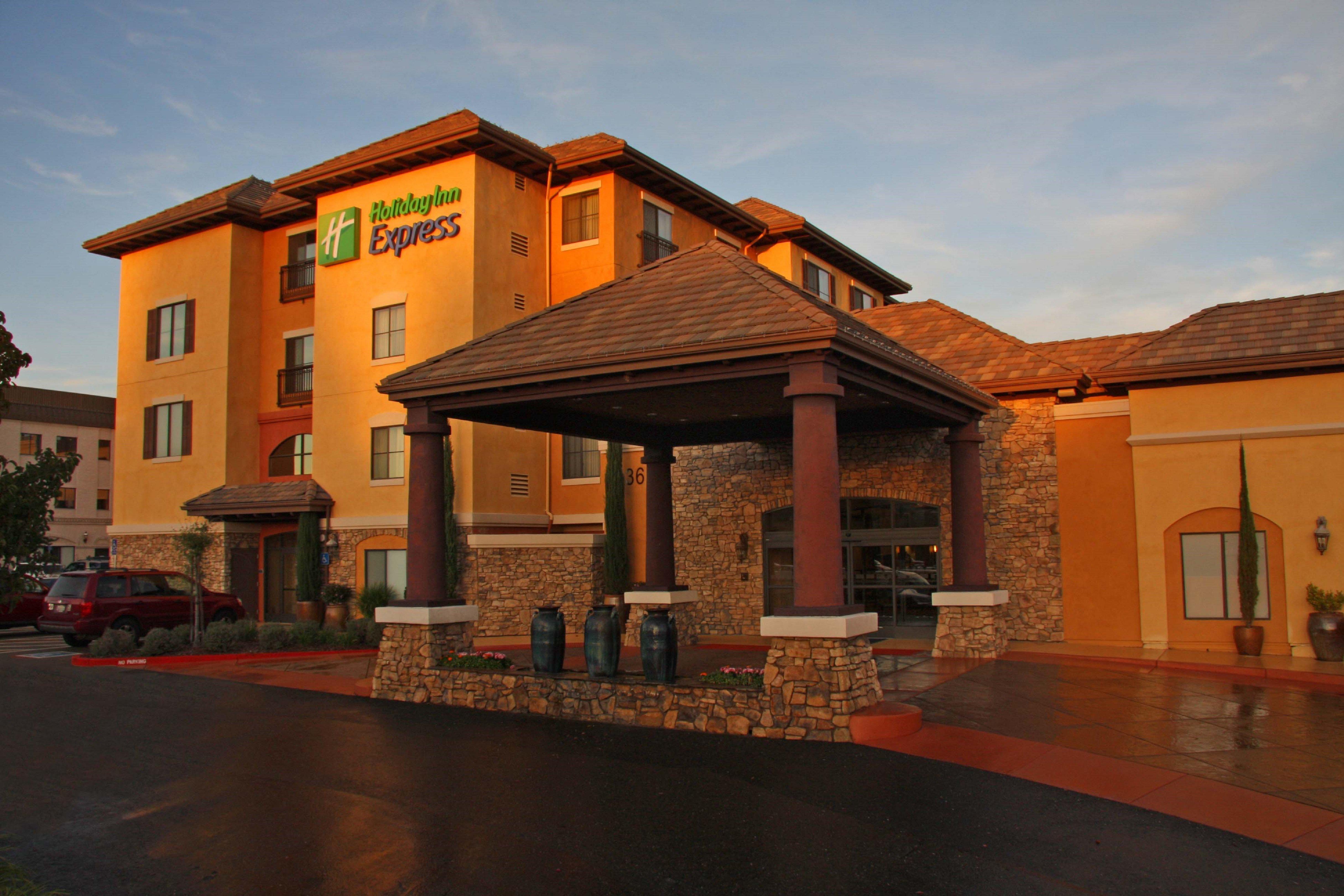 Holiday Inn Express Hotel & Suites El Dorado Hills By Ihg Екстериор снимка